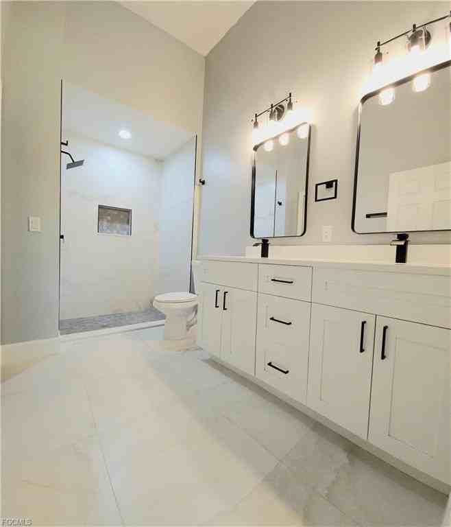 7745 Woodbrook Cir #3703 - Photo 4 of 8