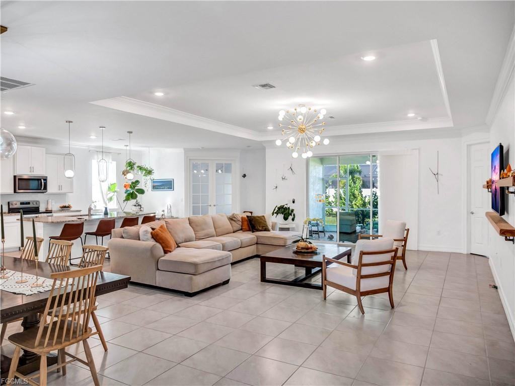 3242 Baravaldo Cir - Photo 4 of 8