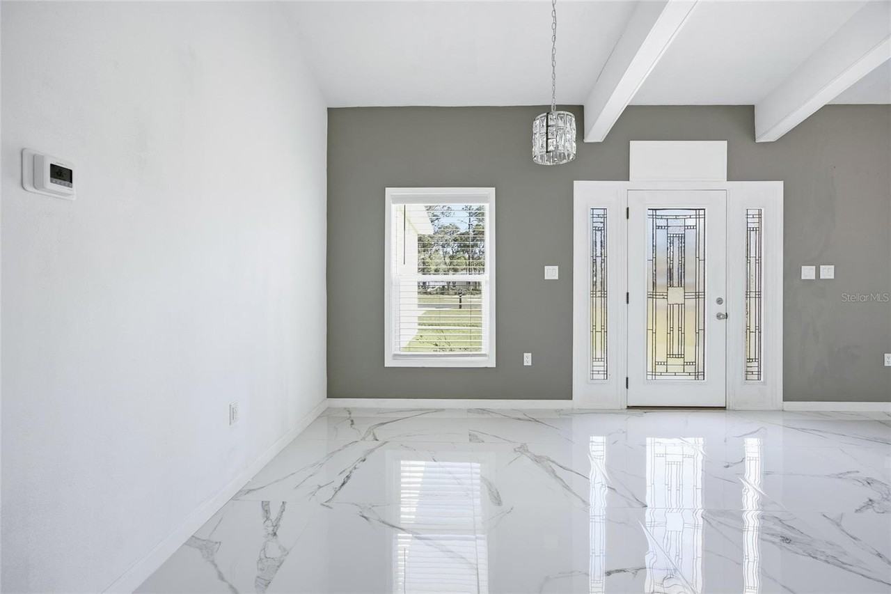 14550 61st Court - Photo 5 of 39