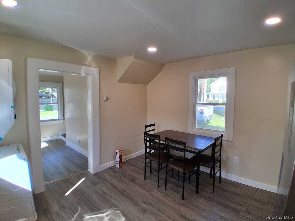 12 Tobacco Ln - Photo 6 of 17