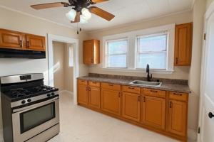 featured image of 183 Willis Avenue #2