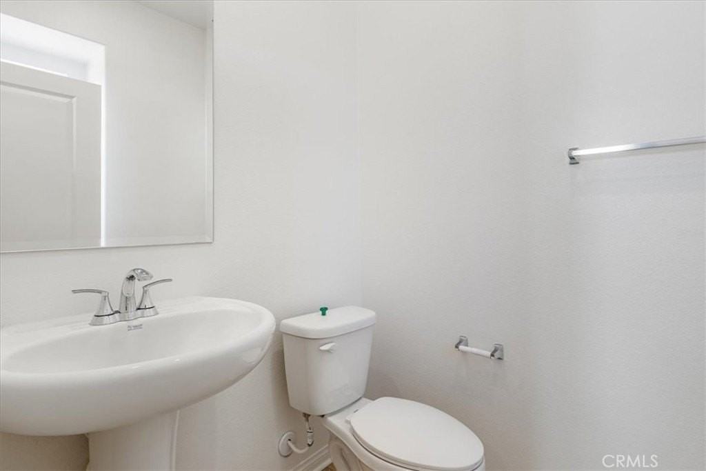 16019 Alamo Ct - Photo 5 of 24