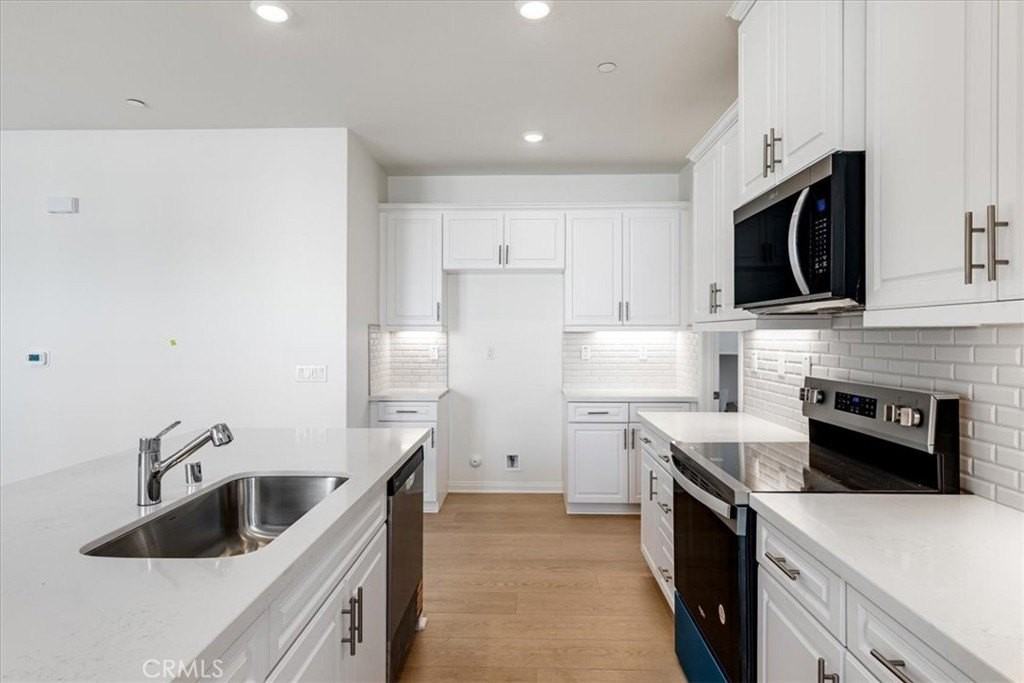 16019 Alamo Ct - Photo 7 of 24