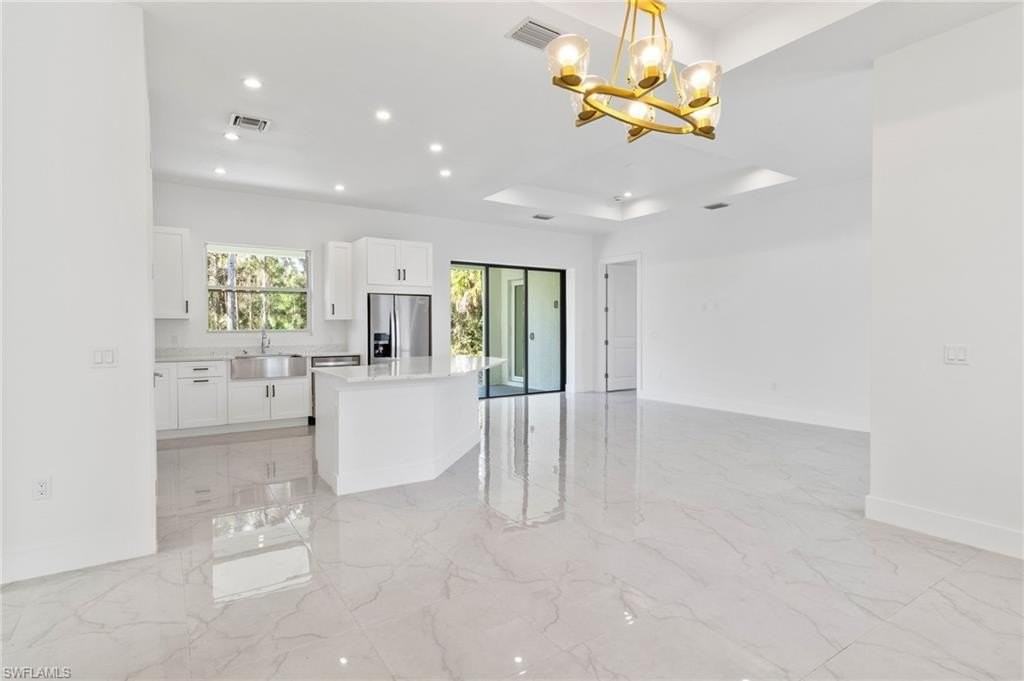 1081 Desoto Road - Photo 2 of 31