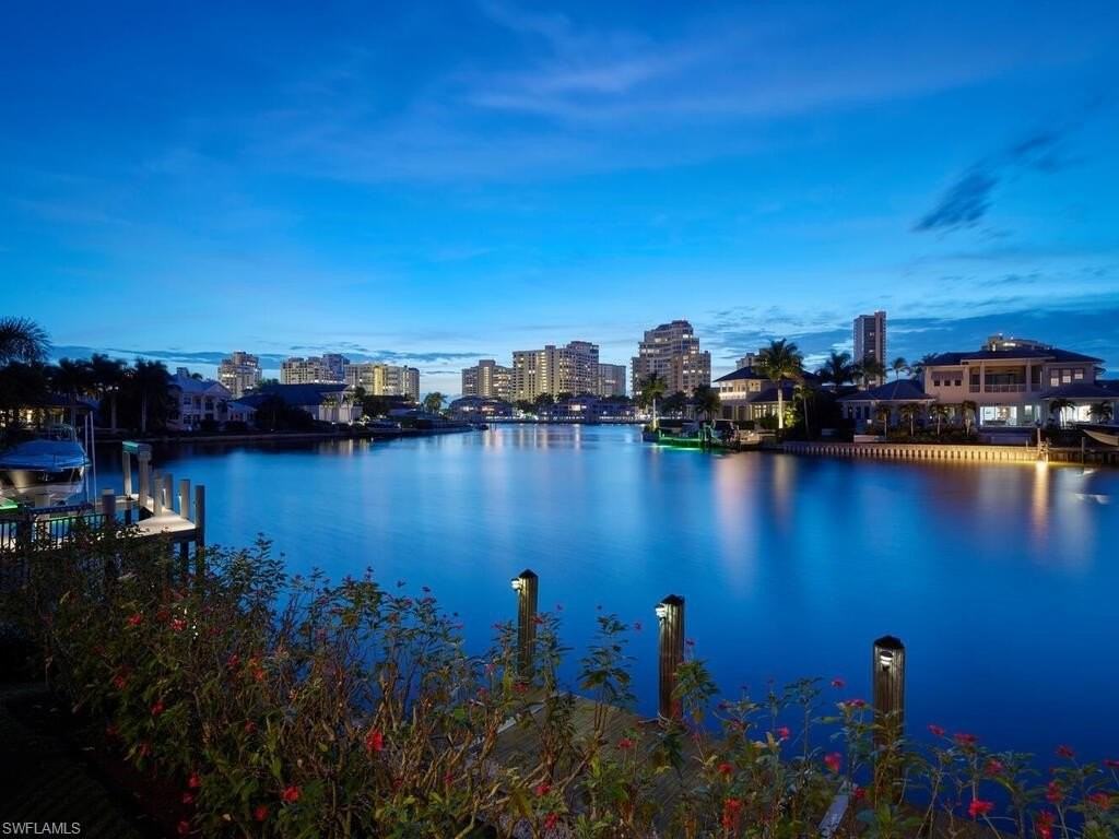 4419 Crayton Road - Photo 2 of 4