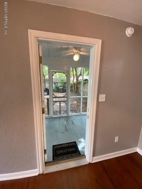 4565 Royal Avenue - Photo 6 of 37