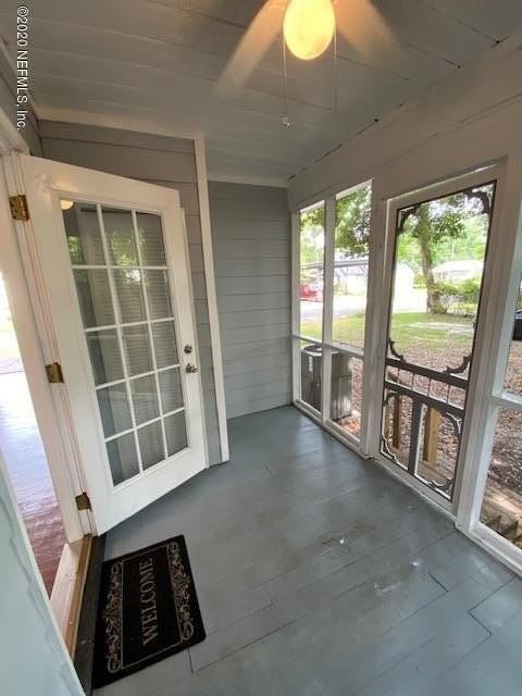 4565 Royal Avenue - Photo 7 of 37