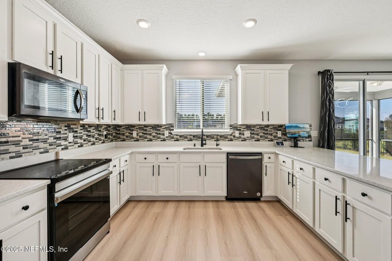 14270 Durbin Island Way - Photo 6 of 50