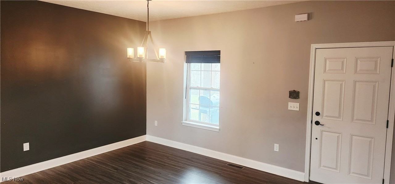 6965 Chandlersville Road - Photo 5 of 21