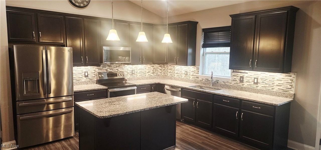 6965 Chandlersville Road - Photo 6 of 21