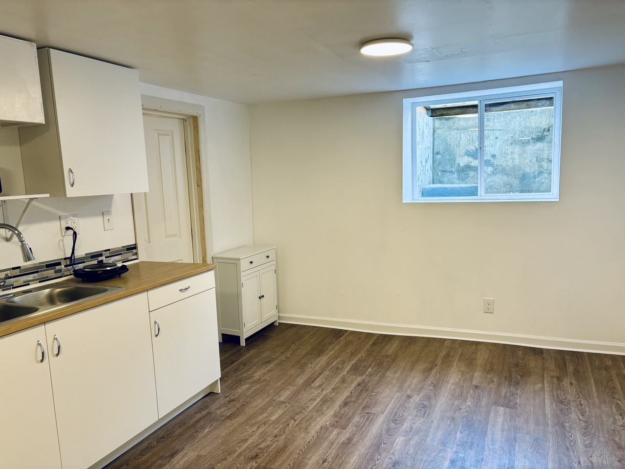 13623 8th Ave SW - Photo 2 of 17