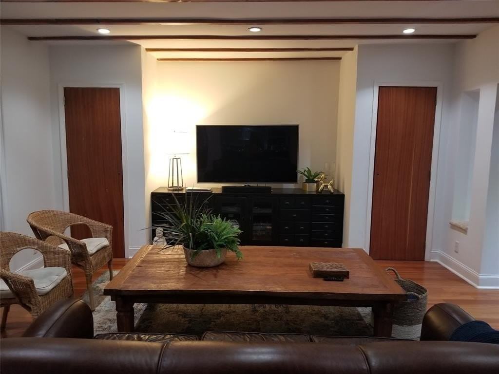 2369 Overbrook Street - Photo 7 of 23