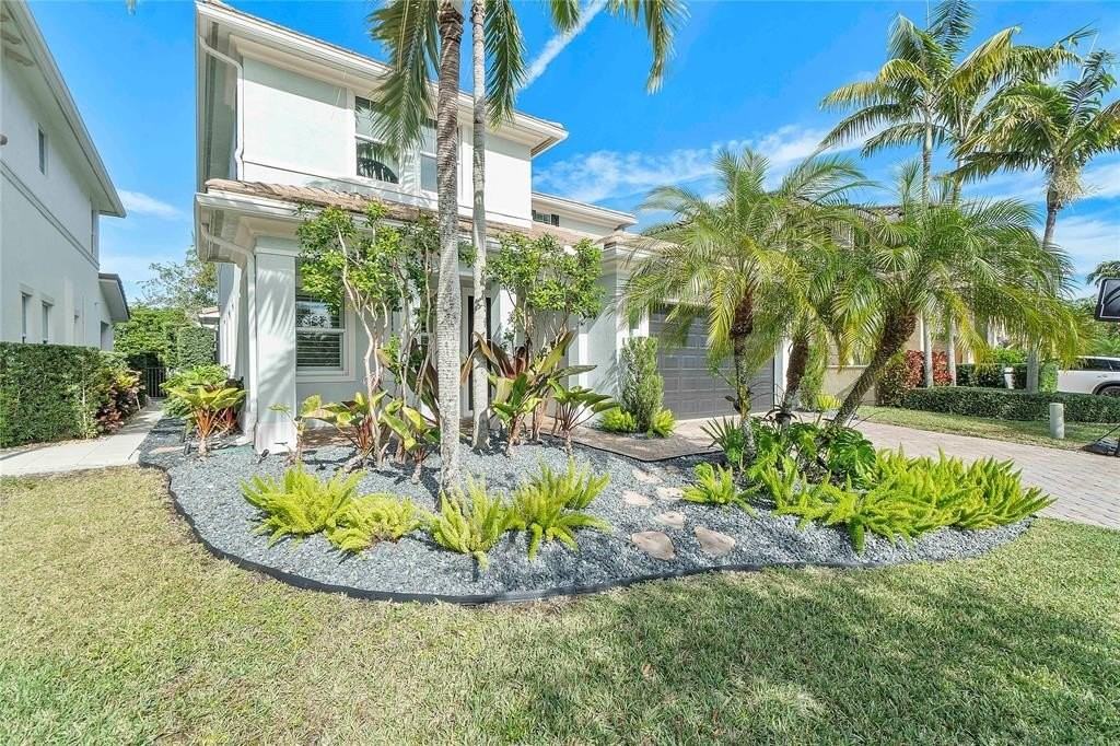 12015 Northwest 83rd Place - Photo 7 of 50