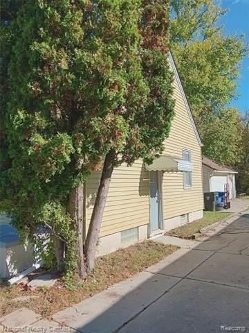 15828 Winston Avenue - Photo 2 of 13