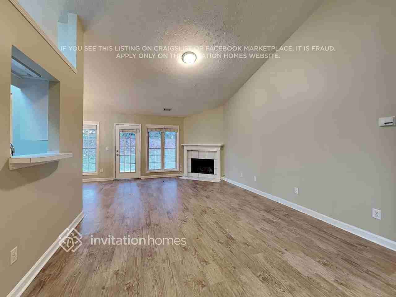 2825 Maple Vista Ln - Photo 3 of 18