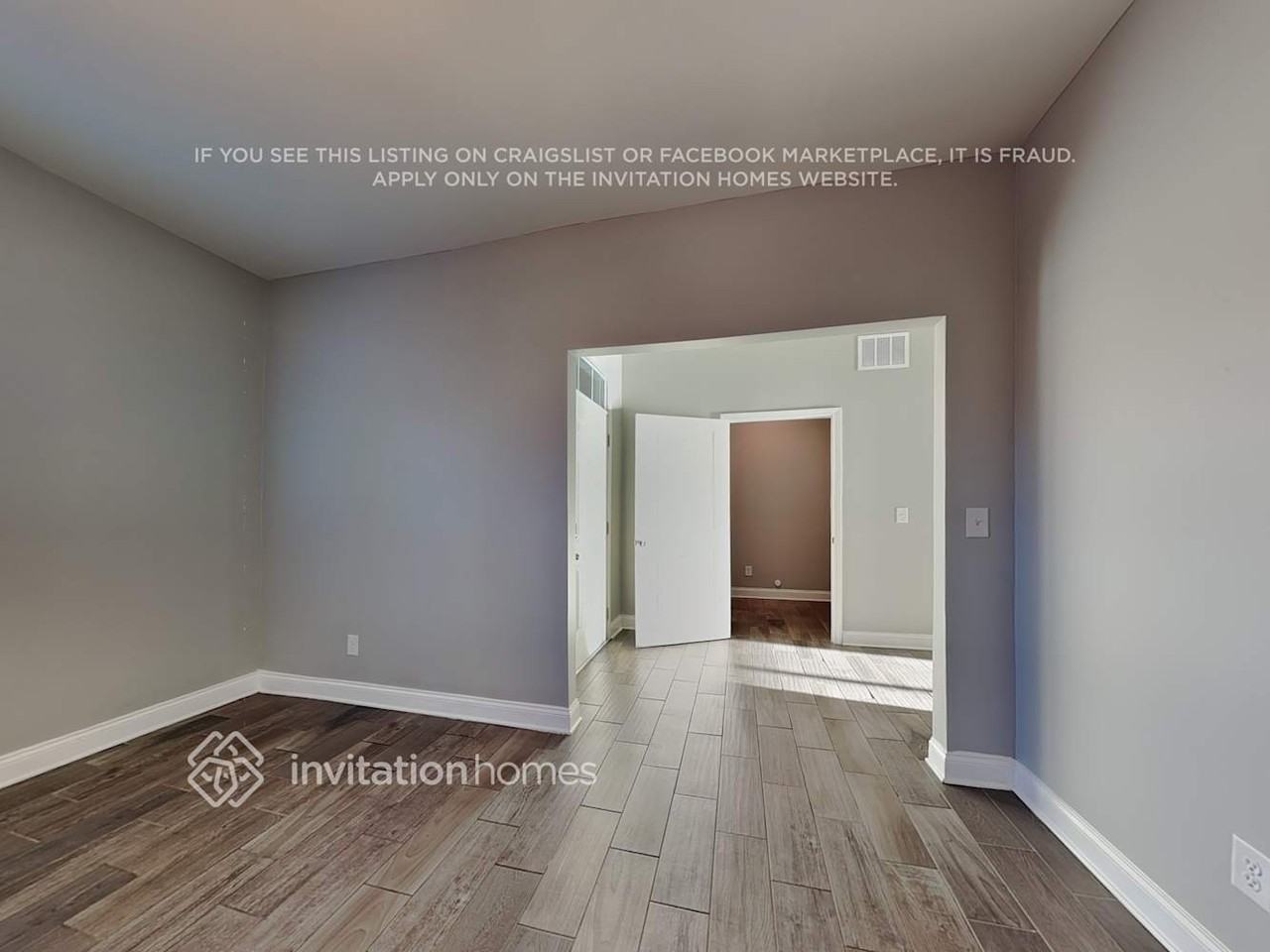 2813 Santiago Circle - Photo 6 of 20