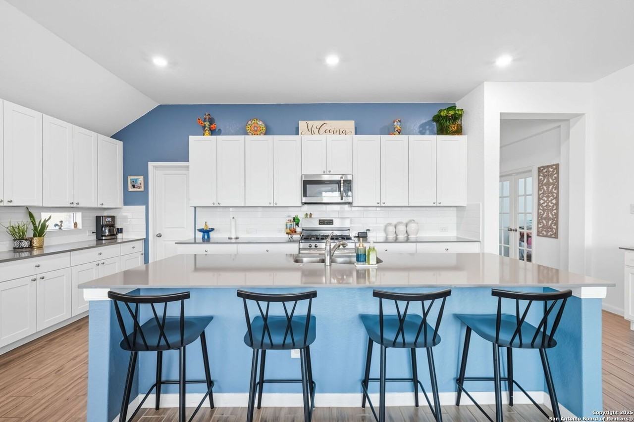 8950 Rancher Place - Photo 5 of 34