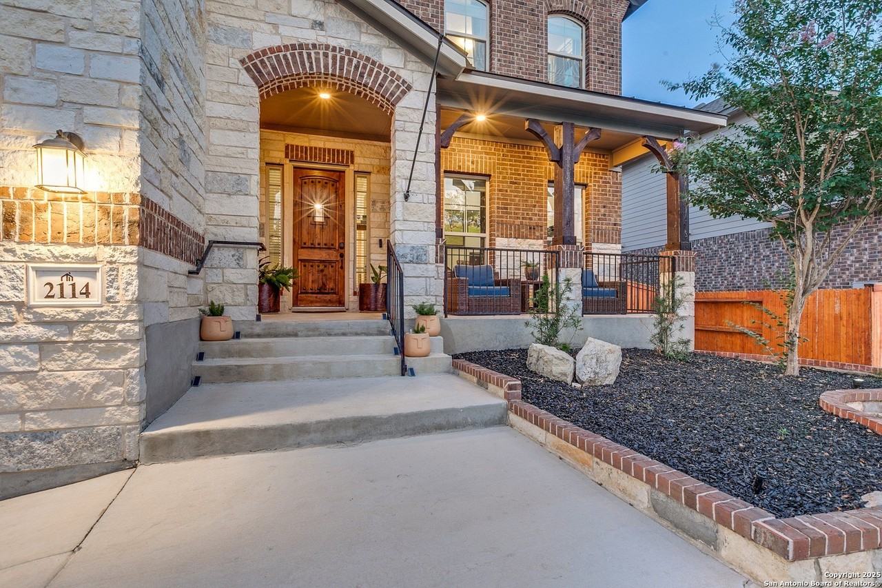 2114 Derussy Road - Photo 3 of 27