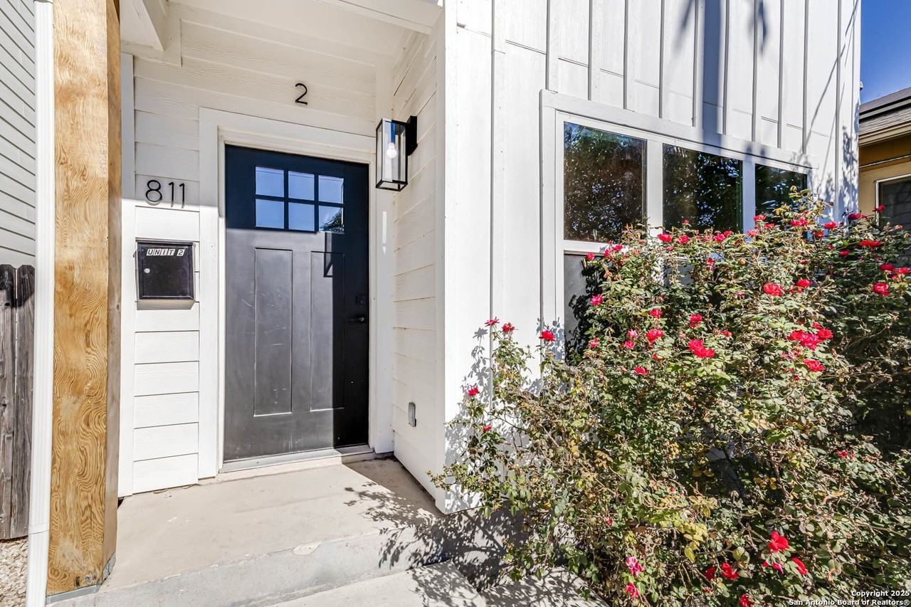 811 811 Nevada unit: # 2 #2 - Photo 2 of 26