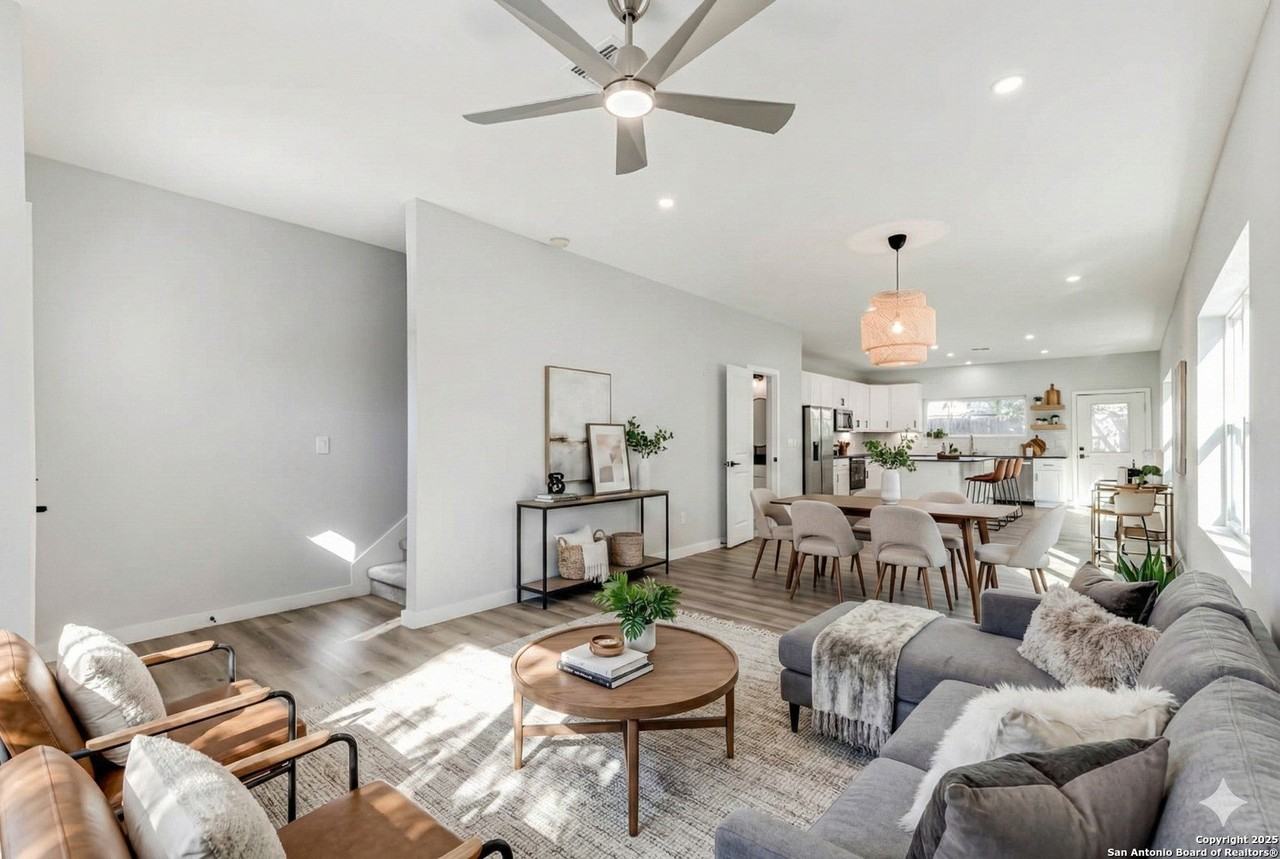 811 811 Nevada unit: # 2 #2 - Photo 5 of 26