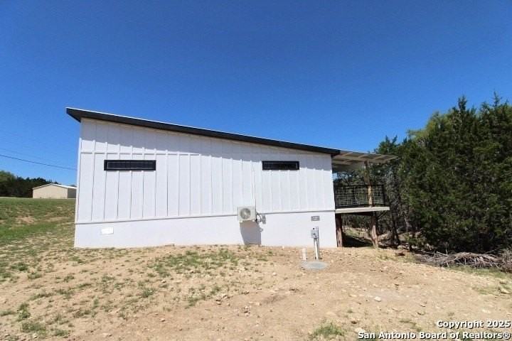 403 Private Road 1523 - Photo 4 of 39