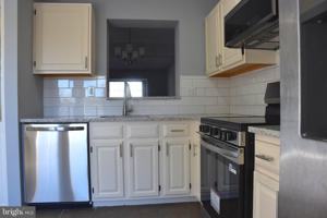 featured image of 4211 Chapelgate Place