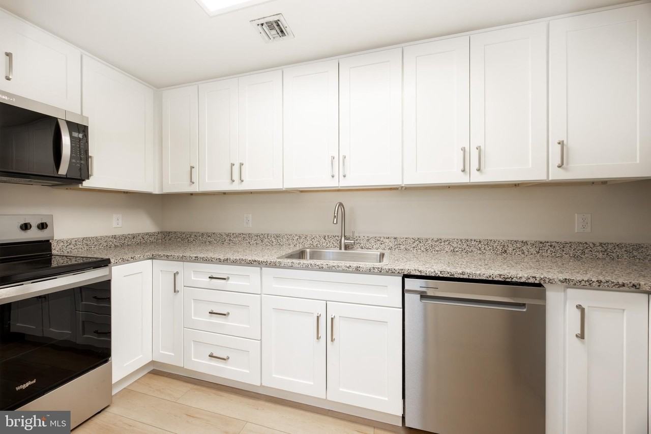 3183 Main Street #3 - Photo 7 of 28