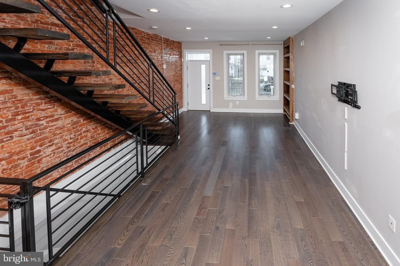 1443 North Hollywood Street - Photo 4 of 46