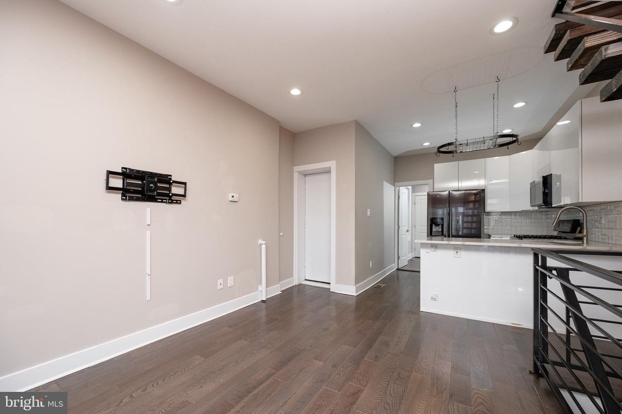 1443 North Hollywood Street - Photo 7 of 46