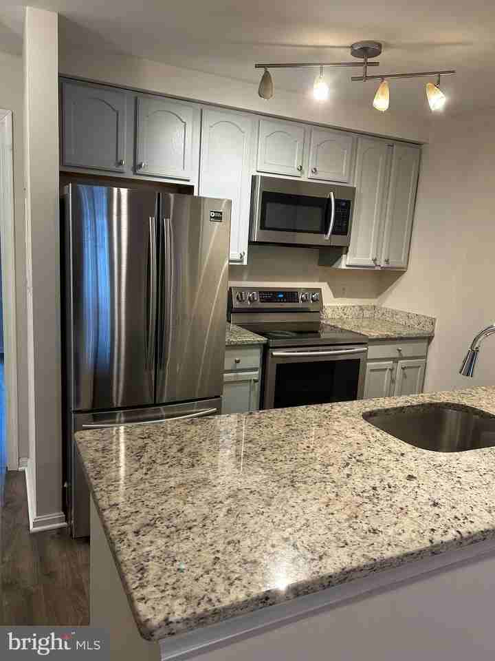 13513 Orchard Dr Unit 3513 #3513 - Photo 2 of 8