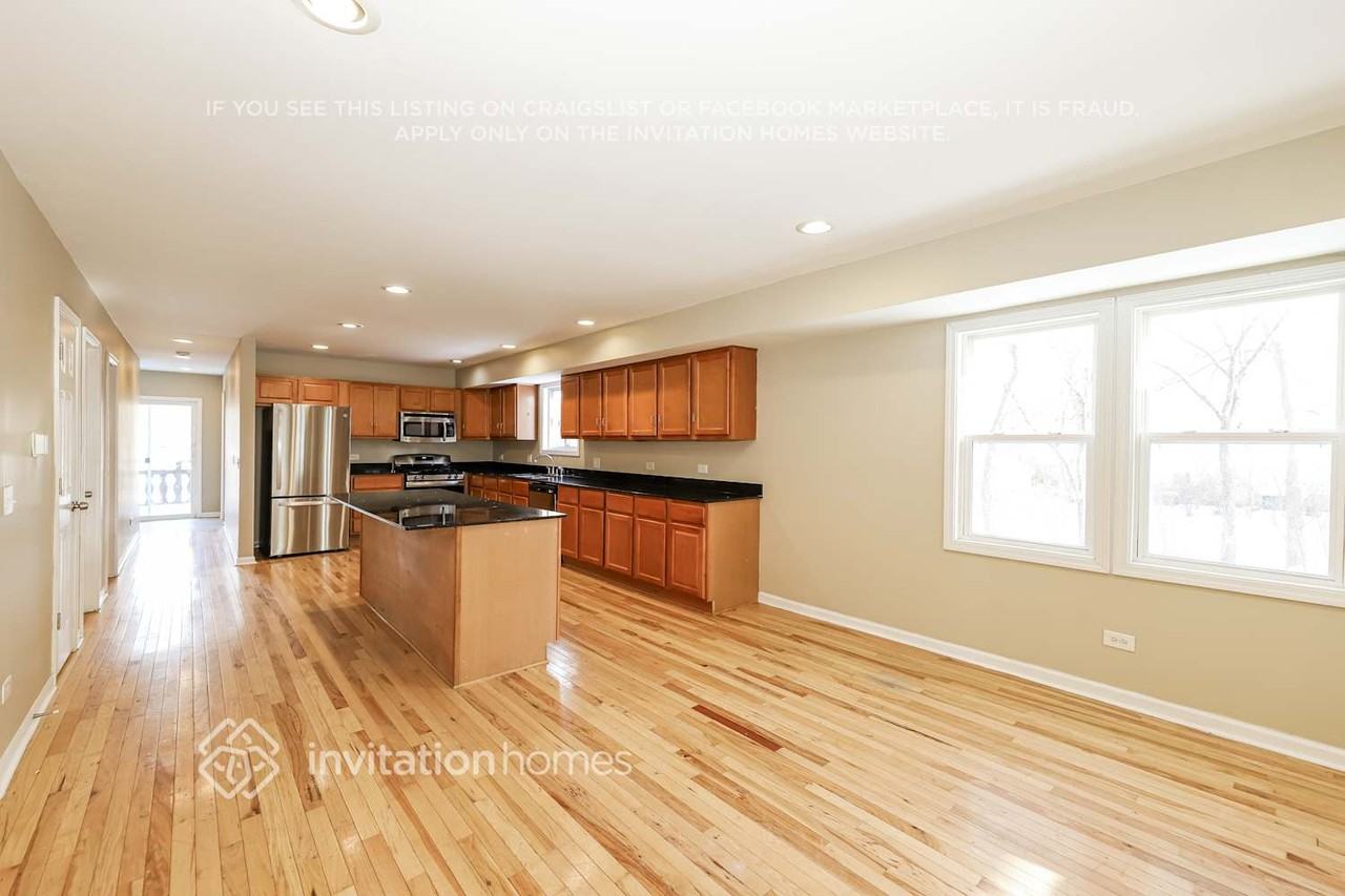 26805 N Circle Dr - Photo 7 of 19