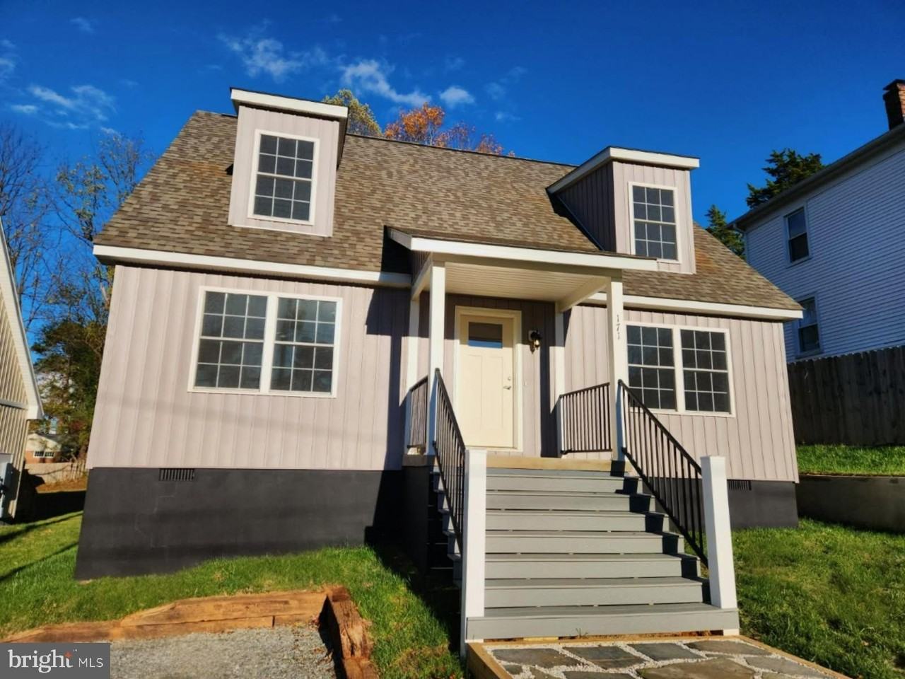 171 North Almond Street - Photo 2 of 19