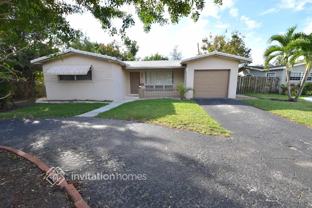 921 East Hawthorne Circle - Photo 1 of 1