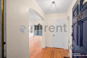 featured image of 2429 Ivy Dr