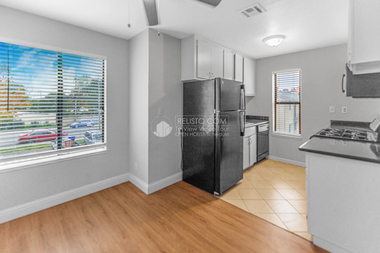 1117 W Swain Rd #2 - Photo 5 of 17