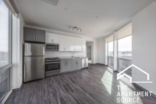 2340 N California Ave #607 - Photo 1 of 1