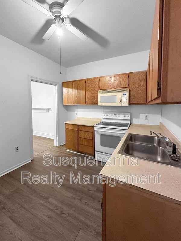 532 South 16th Street - Photo 4 of 15