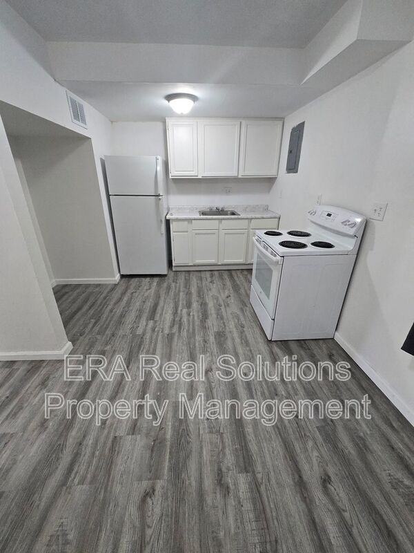 57 Stevens Ave - Photo 4 of 11