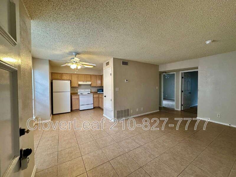 10561 Starcrest Drive - Photo 4 of 32