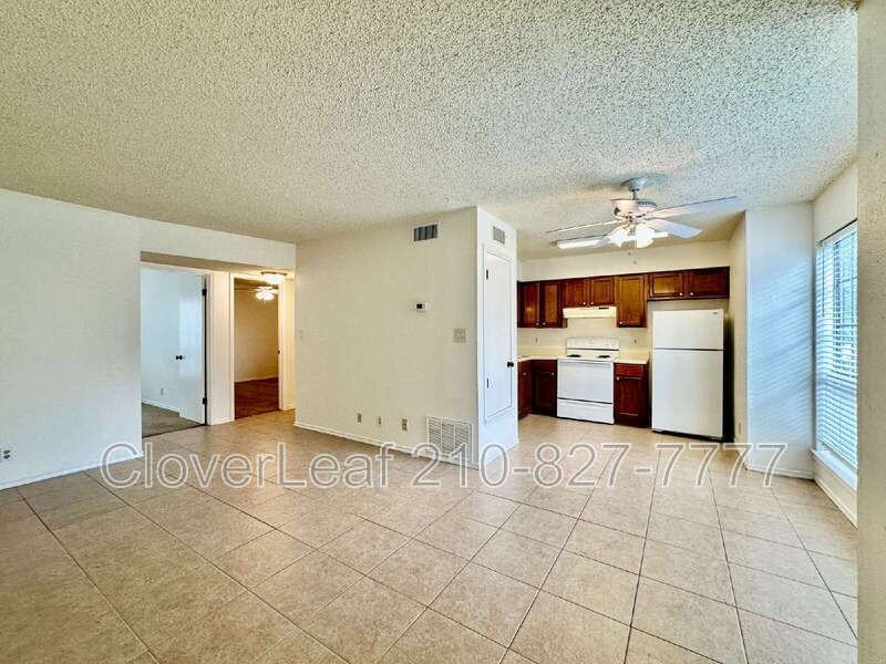 10563 Starcrest Dr - Photo 4 of 32