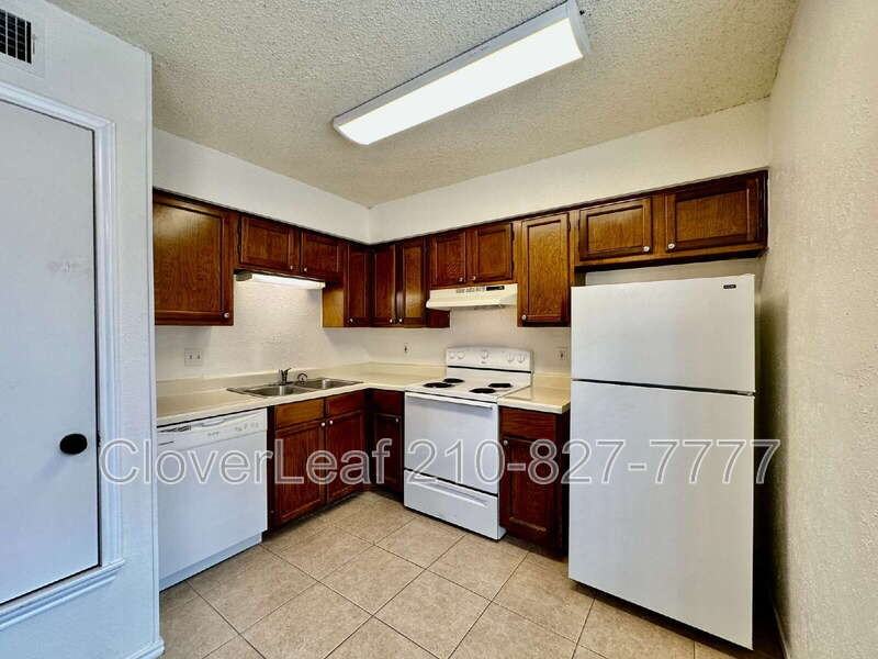 10563 Starcrest Dr - Photo 6 of 32