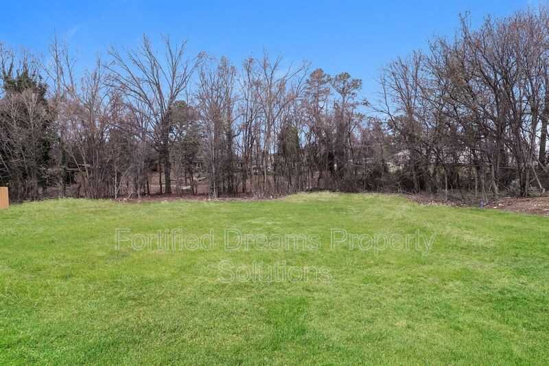 1227 Saint Regis Dr - Photo 6 of 14