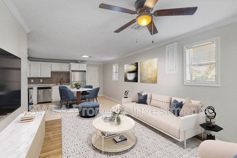 535 West Lyons Street - Photo 4 of 10