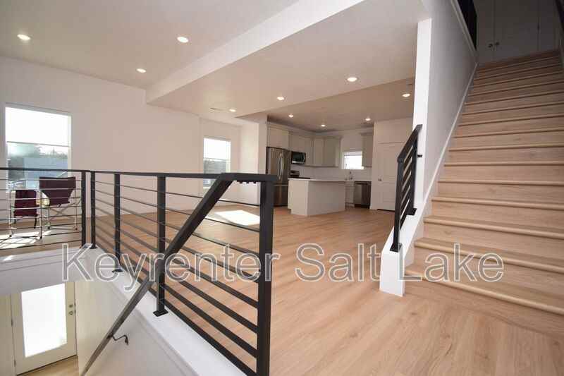 4479 Millcreek Circle - Photo 6 of 28