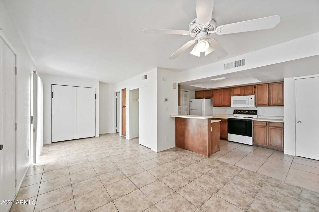 4730 West Northern Avenue #1114 - Photo 5 of 16