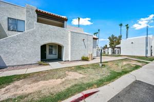 featured image of 4730 West Northern Avenue #1114