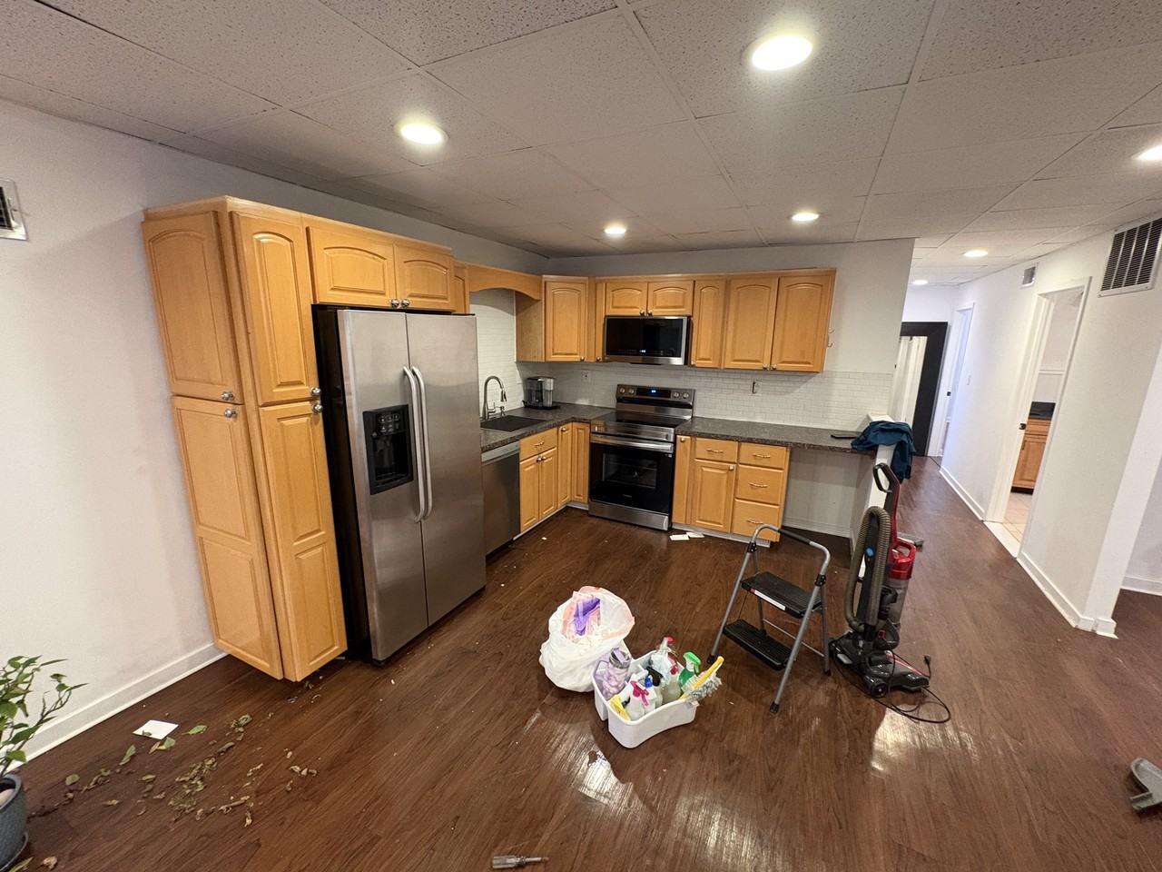 236 Northfield Road - Photo 2 of 8