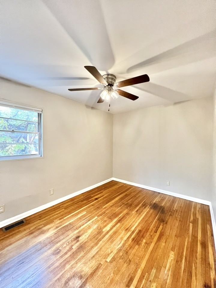 1658 Maywick - Photo 7 of 10