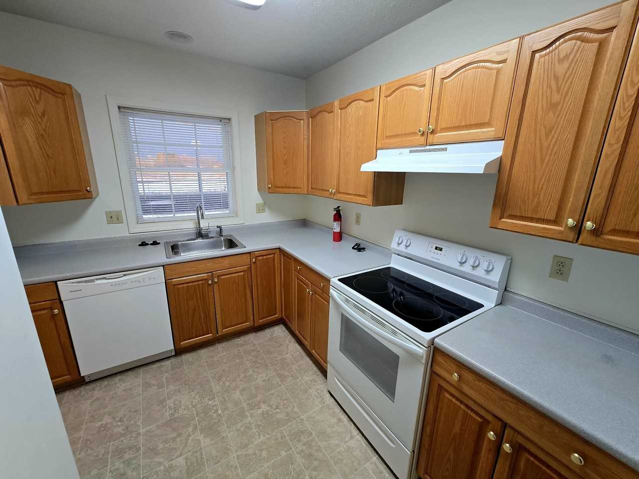 947 Sohn Alloway Road - Photo 3 of 50