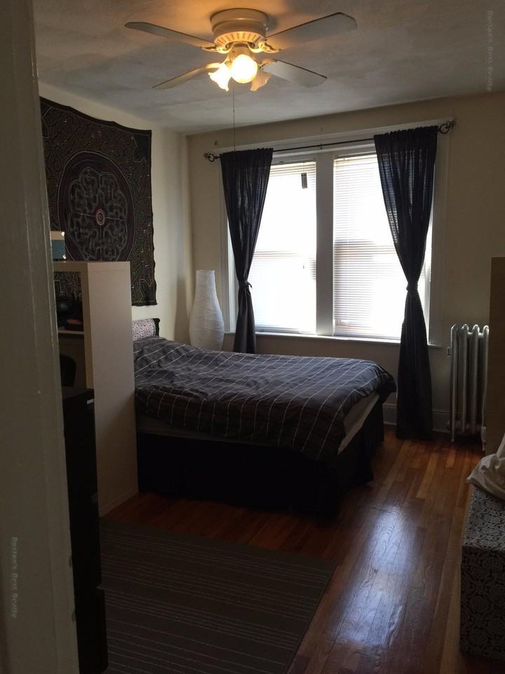 17 Lothian Road #402 - Photo 3 of 10